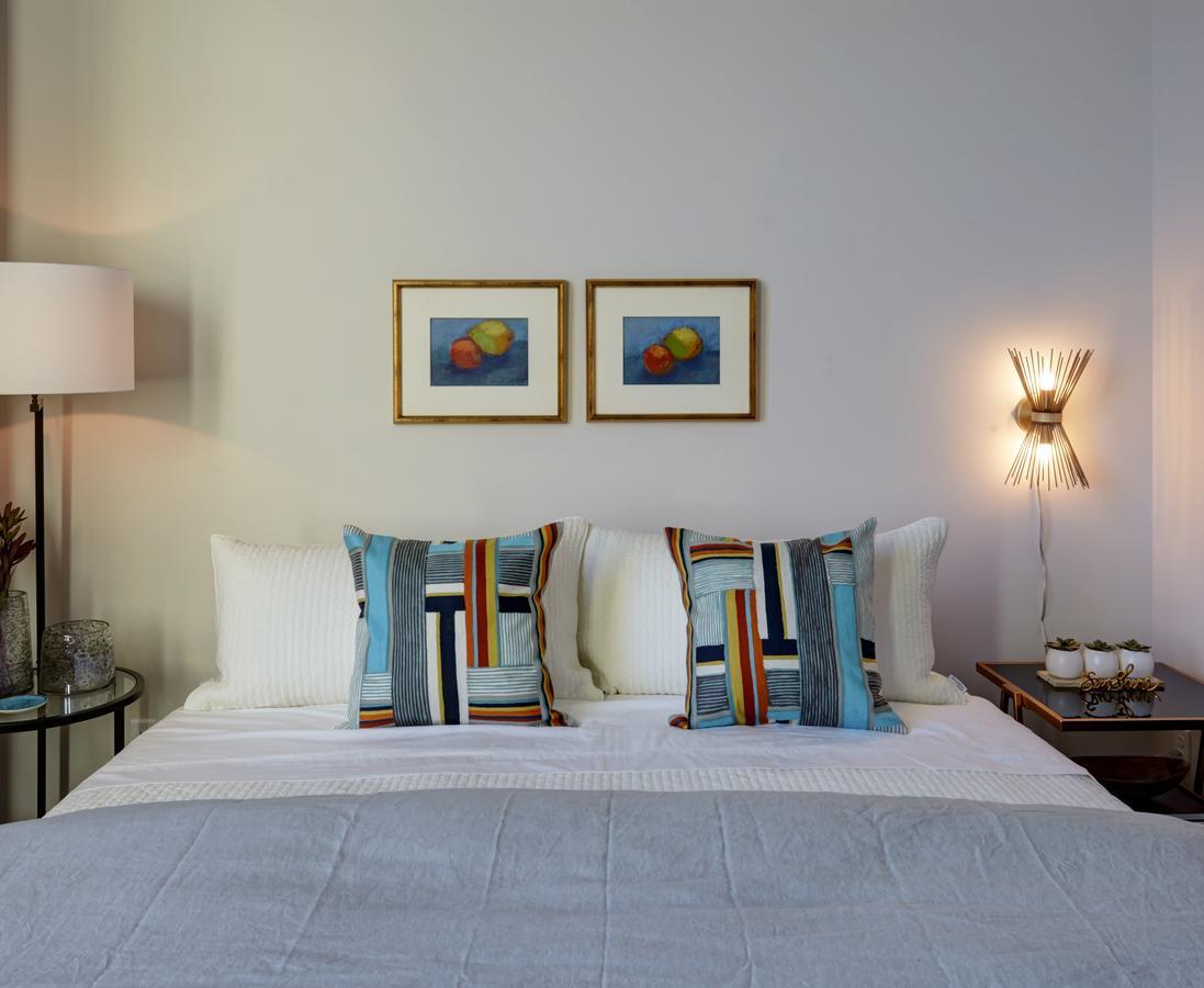 Kinn Guesthouse Bay View Милуоки Экстерьер фото